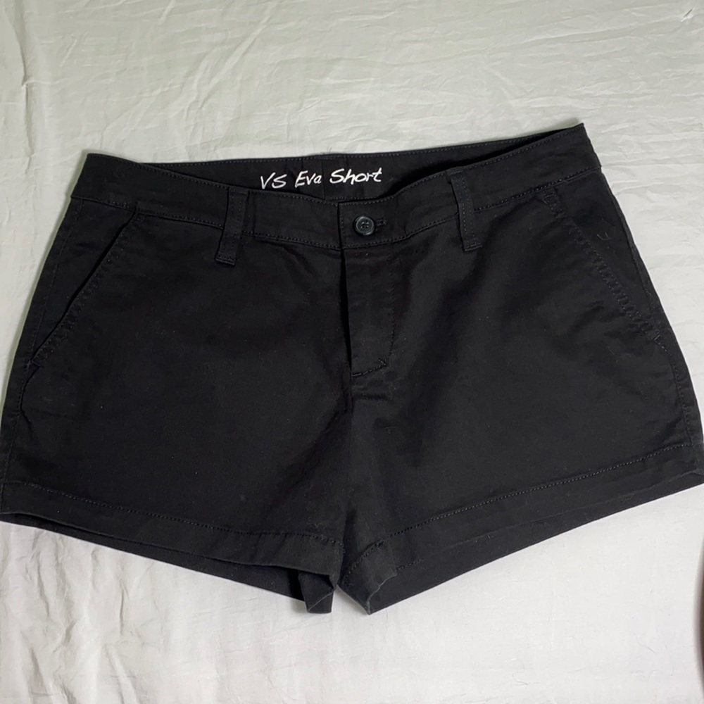 Victoria’s Secret Eva shorts, size 6